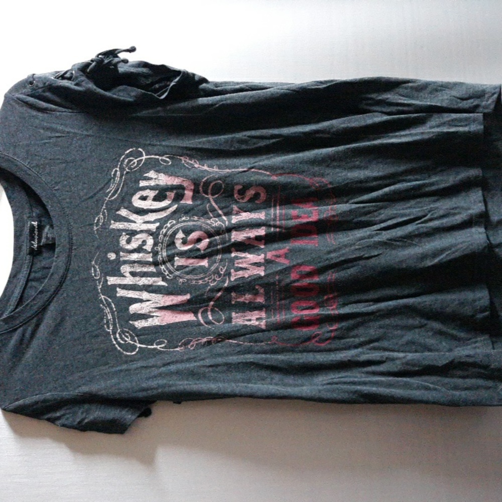 Delusional Size L (SKU 799)